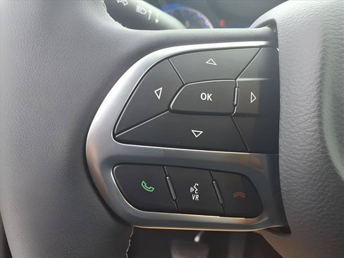 New 2026 Chrysler Pacifica Select AWD/4WD image 14