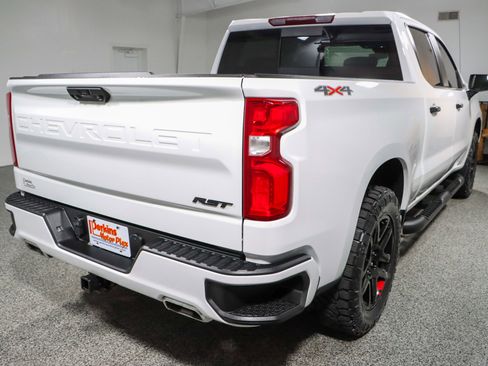 Used 2023 Chevrolet Silverado 1500 RST w/ Redline Edition AWD/4WD image 7