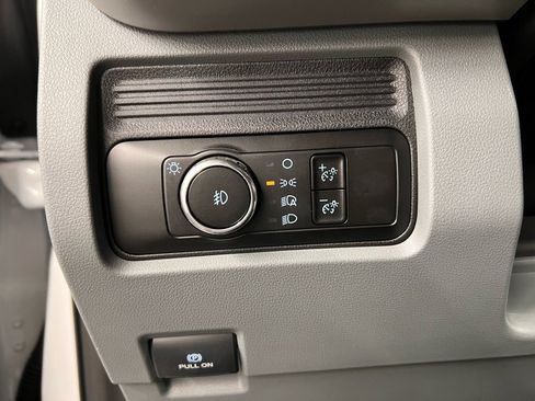 New 2026 Ford F550 4x4 Crew Cab image 21