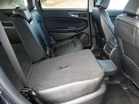 Used 2024 Ford Edge SEL w/ Convenience Package image 53