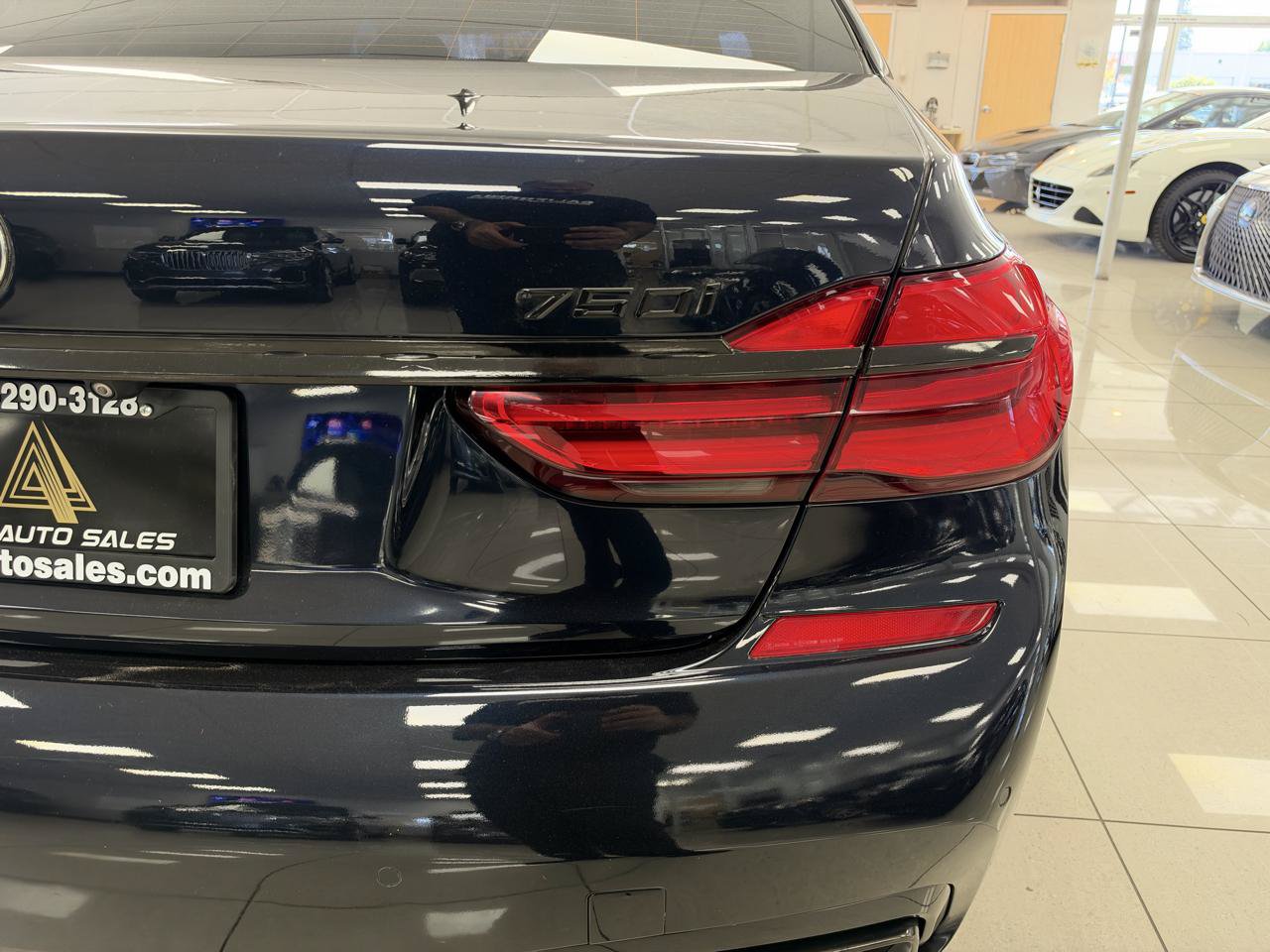 Used 2016 BMW 750i xDrive AWD/4WD image 39