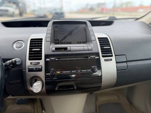 Used 2009 Toyota Prius Touring FWD image 19