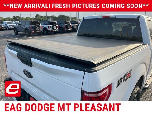 Used 2020 Ford F150 XL w/ Equipment Group 101A Mid RWD image 5