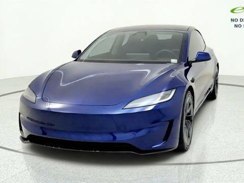 Used 2025 Tesla Model 3 Performance AWD/4WD image 3