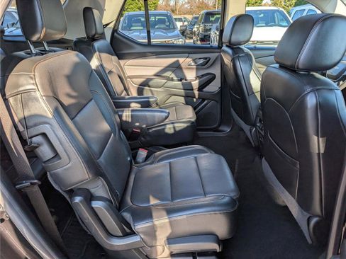 Used 2018 Chevrolet Traverse Premier w/ Redline Edition image 12