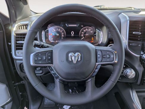 New 2026 RAM 1500 Laramie AWD/4WD image 22
