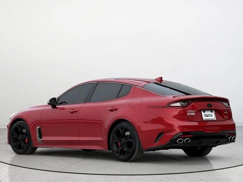 Used 2018 Kia Stinger GT2 image 5