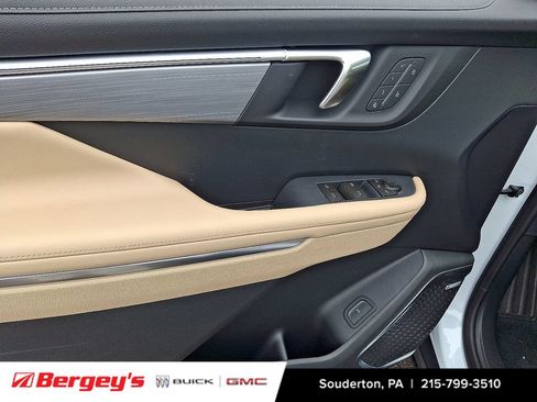 New 2026 Buick Enclave Preferred w/ Power Package AWD/4WD image 9