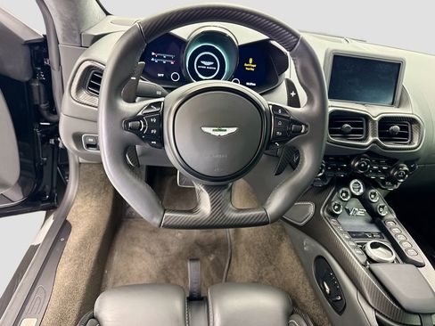 Used 2023 Aston Martin V12 Vantage RWD image 10
