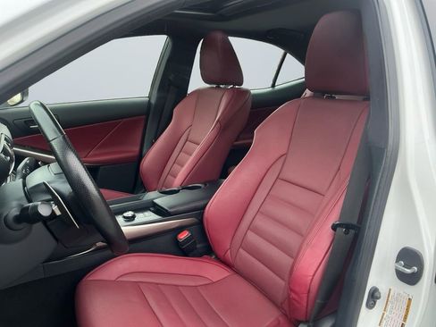 Used 2020 Lexus IS 350 F Sport w/ F Sport Package image 10