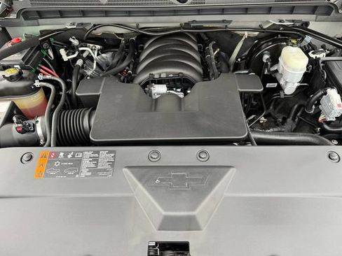 Used 2018 Chevrolet Silverado 1500 LT w/ All Star Edition AWD/4WD image 36
