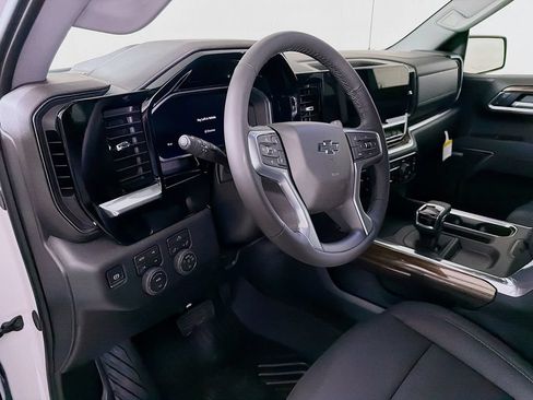 New 2026 Chevrolet Silverado 1500 RST AWD/4WD image 9