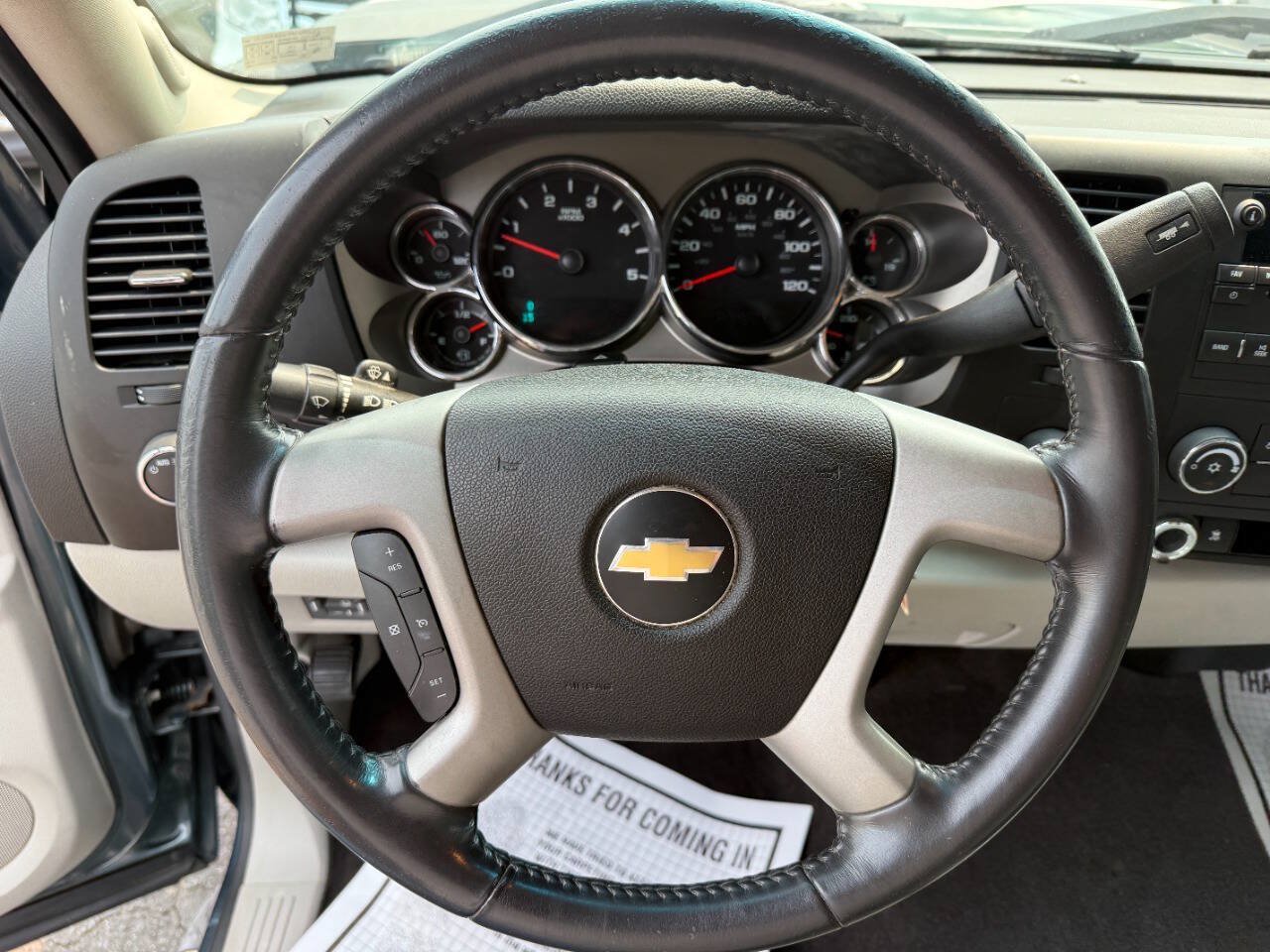 Used 2009 Chevrolet Silverado 2500 LT AWD/4WD image 18