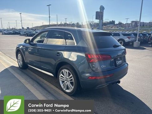 Used 2018 Audi Q5 2.0T Premium Plus w/ Premium Plus Package image 9