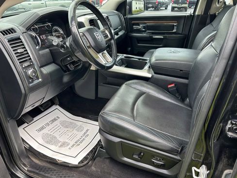 Used 2016 RAM 1500 Laramie w/ Convenience Group AWD/4WD image 13