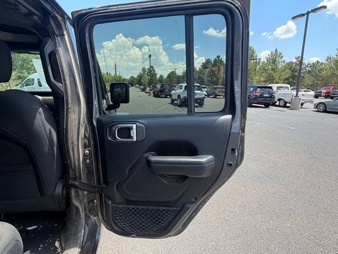 Used 2021 Jeep Wrangler Unlimited Sport AWD/4WD image 14