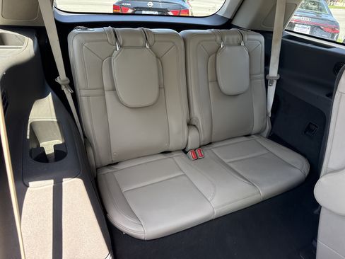 Used 2021 Lincoln Aviator Reserve w/ Equipment Group 201A RWD image 35
