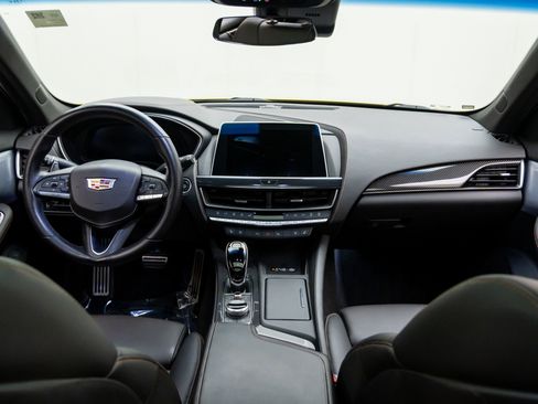 Certified 2024 Cadillac CT5 V w/ Premium Package image 12