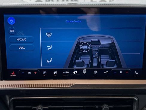 New 2026 Ford Bronco Sport Outer Banks w/ Outer Banks Tech Package+ AWD/4WD image 9