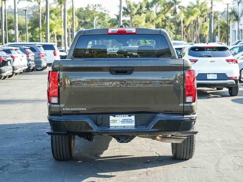 Used 2023 Chevrolet Colorado W/T RWD image 5