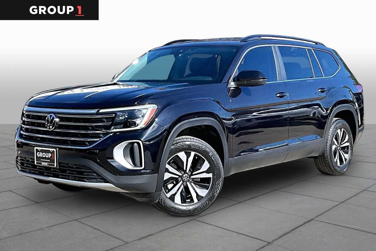 Used 2024 Volkswagen Atlas SE FWD image 1