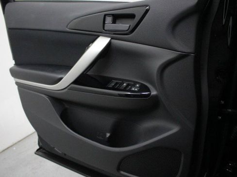 New 2026 Mitsubishi Eclipse Cross LE image 15