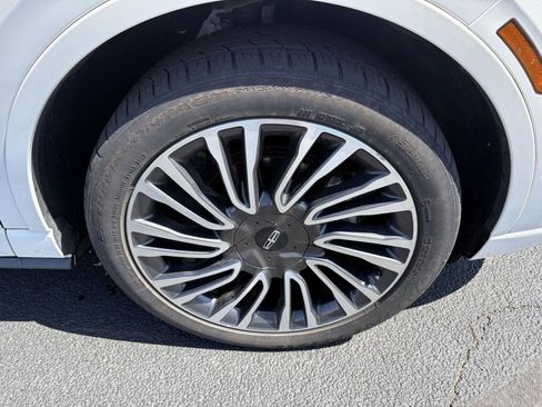 Used 2022 Lincoln Corsair Reserve w/ Equipment Group 201A AWD/4WD image 23