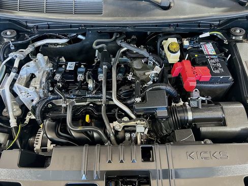 Used 2025 Nissan Kicks SV FWD image 25