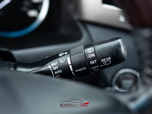 Used 2014 Lexus LX 570 4WD image 28