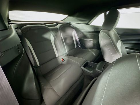 Used 2016 Chevrolet Camaro LT RWD image 25