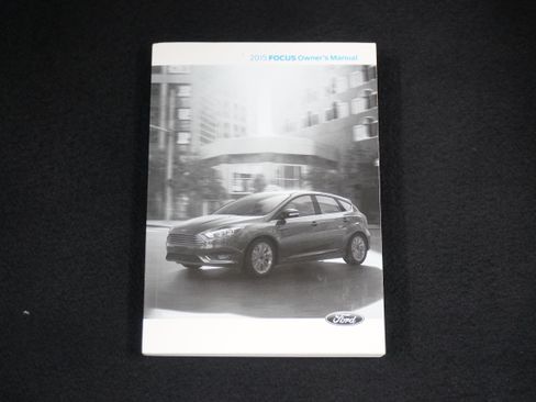 Used 2015 Ford Focus SE FWD image 14