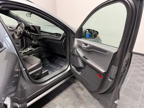 Used 2023 Ford Escape ST-Line Select w/ Tech Pack #2 image 21