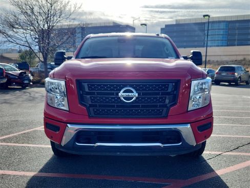 Used 2020 Nissan Titan SV w/ SV Convenience Package image 7