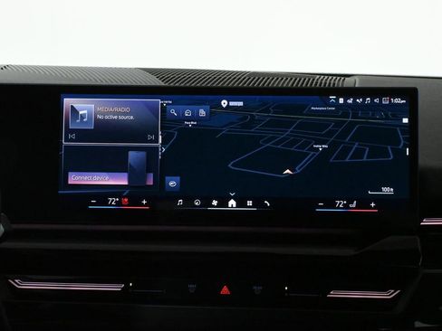 Used 2026 BMW 530i xDrive w/ Premium Package image 22