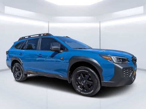 Certified 2025 Subaru Outback Wilderness w/ Wilderness Package image 1