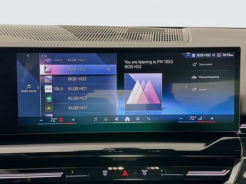 Used 2025 BMW 530i w/ Premium Package image 15