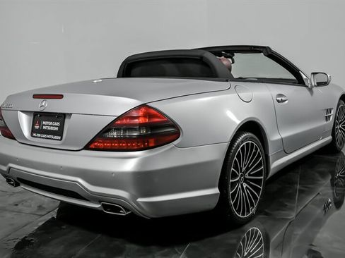 Used 2009 Mercedes-Benz SL 550 image 11