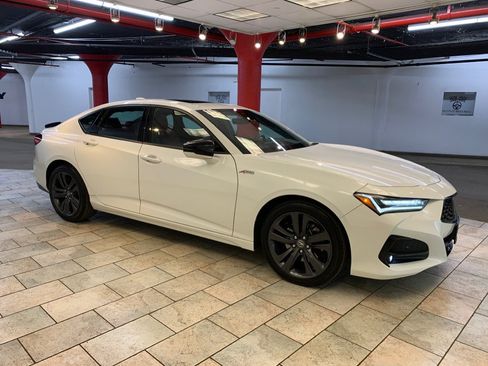 Used 2023 Acura TLX w/ A-SPEC Pkg FWD image 9