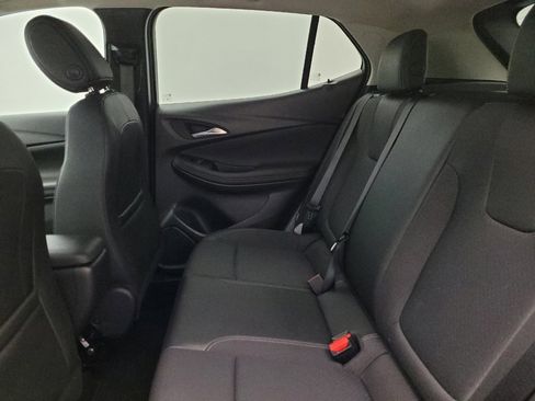 Used 2025 Buick Encore GX Preferred FWD image 18