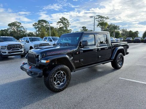 Used 2023 Jeep Gladiator Mojave w/ LED Lighting Group AWD/4WD image 7