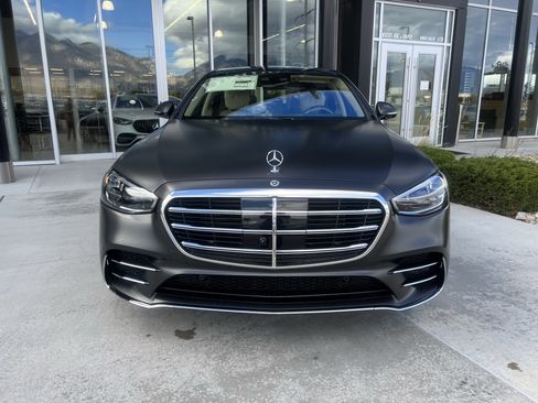 New 2026 Mercedes-Benz S 580 4MATIC Sedan image 2