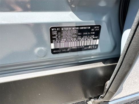 New 2026 Mitsubishi Outlander SEL FWD image 35