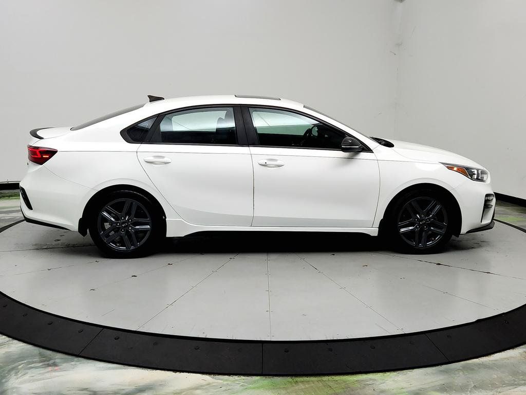 Used 2020 Kia Forte GT-Line w/ GT-Line Premium Package FWD image 4
