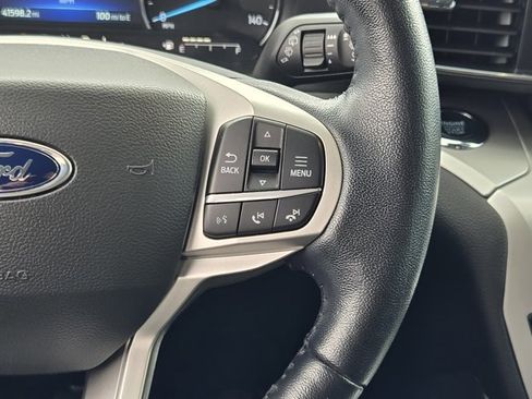 Certified 2022 Ford Explorer XLT w/ Equipment Group 202A image 26