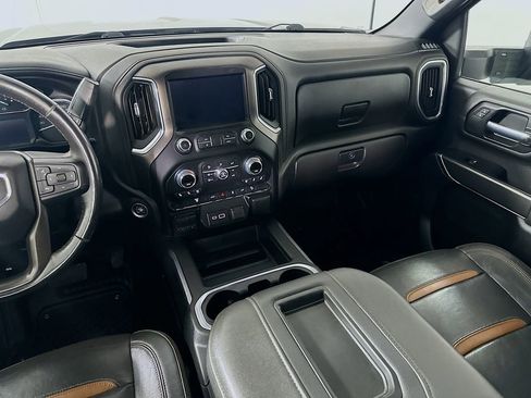 Used 2022 GMC Sierra 2500 AT4 w/ Gooseneck/5TH Wheel Package AWD/4WD image 19