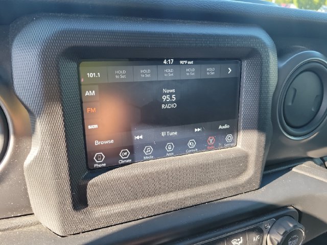 Used 2022 Jeep Wrangler Sport AWD/4WD image 19