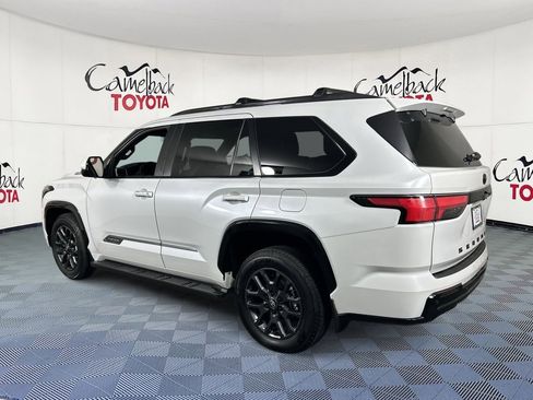 Used 2025 Toyota Sequoia Platinum image 6