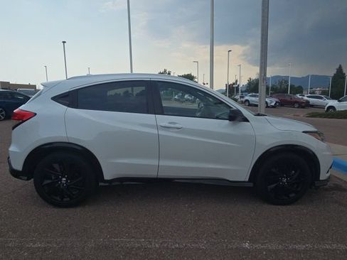 Used 2022 Honda HR-V Sport image 13