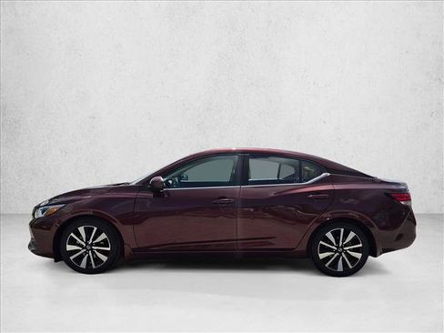 Used 2022 Nissan Sentra SV w/ SV Premium Package FWD image 9