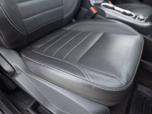 Used 2014 Ford Escape Titanium w/ Equipment Group 401A FWD image 25